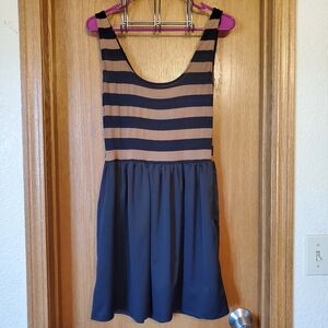 Francesca's Black/Brown Dress